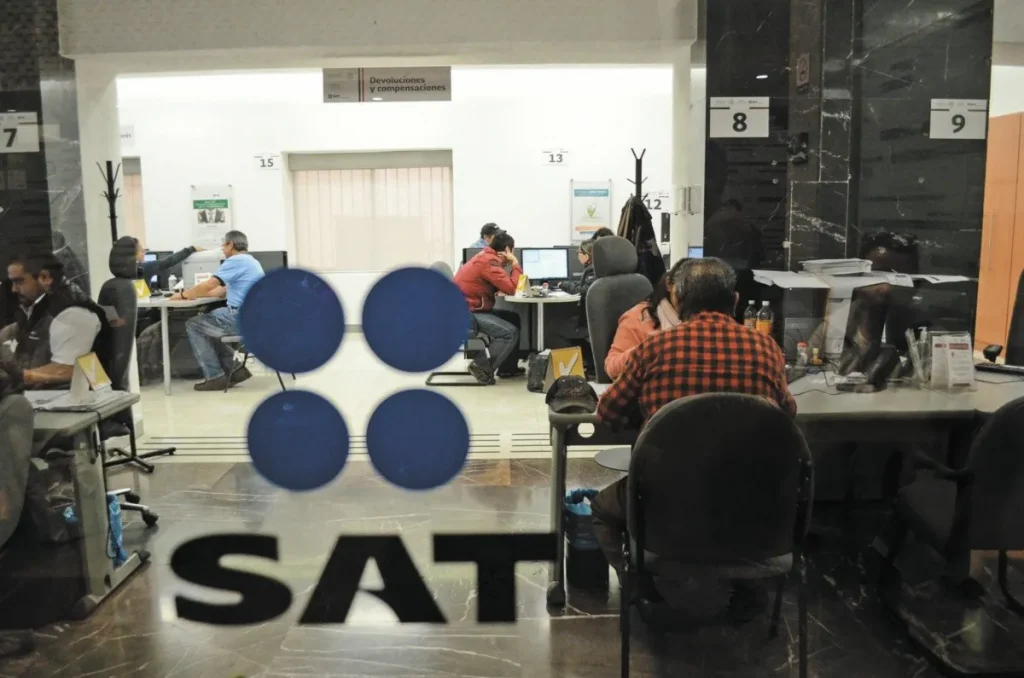 El SAT advierte de mensaje apócrifo en Whatsapp