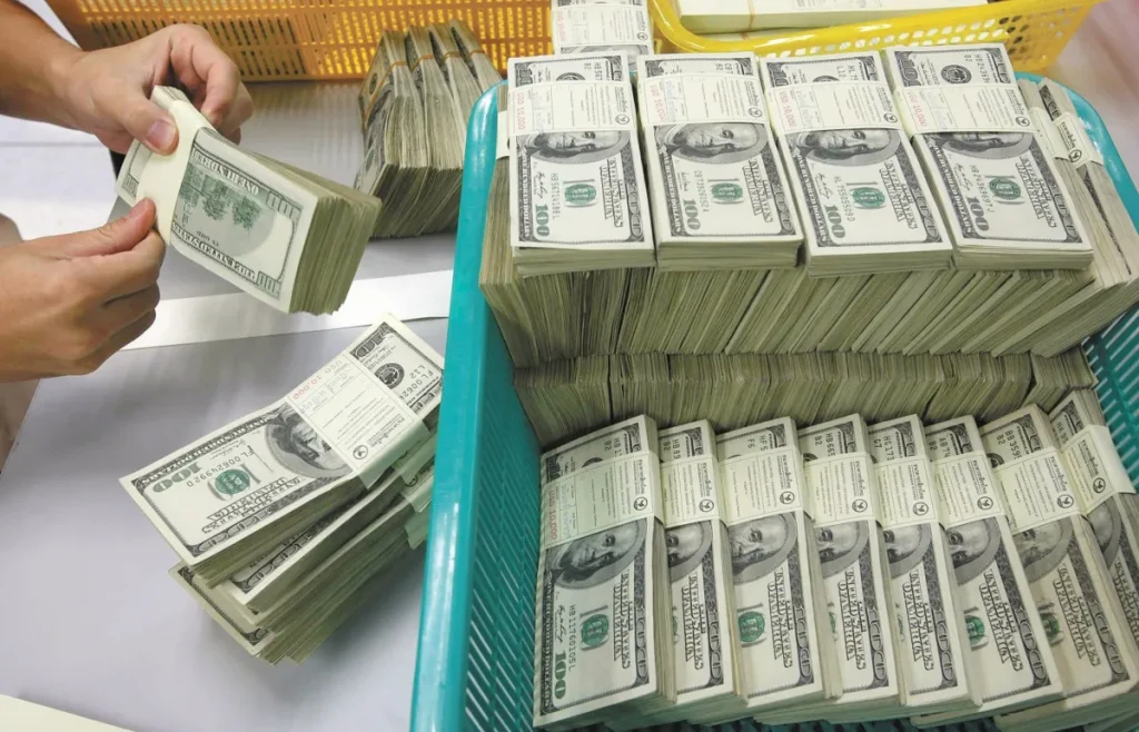 México coloca bonos de deuda por 7,500 millones de dólares en los mercados internacionales