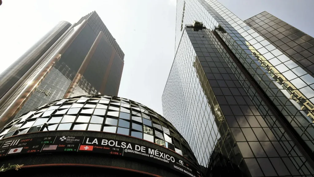 Bolsa mexicana opera con pérdidas tras encadenar tres sesiones con avances