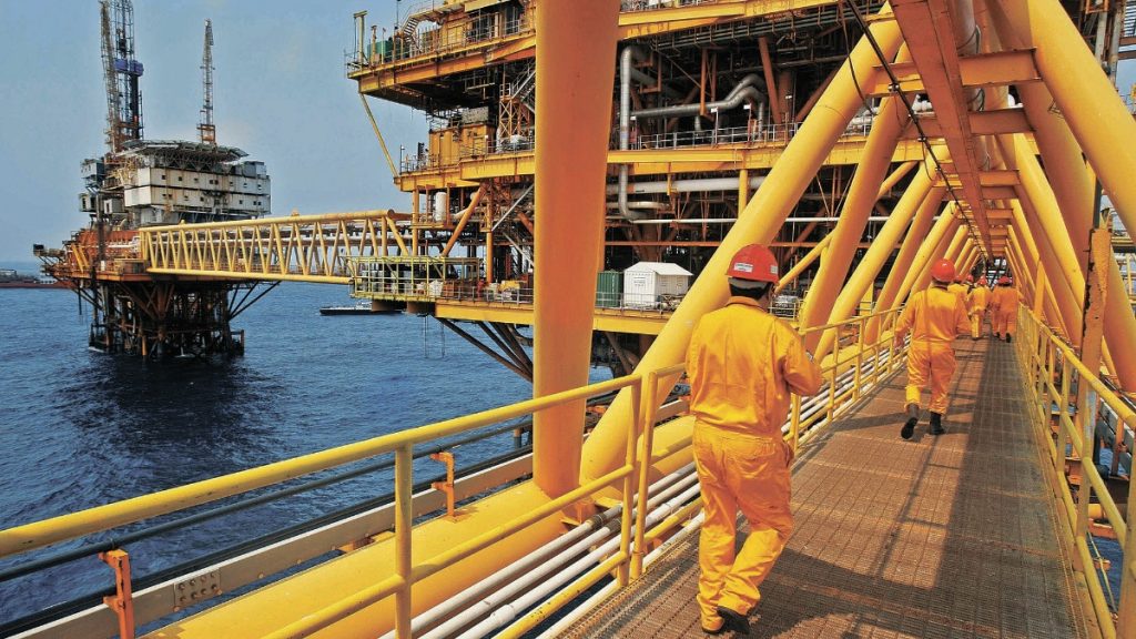 “Sin apoyos del gobierno, Pemex cerraría”