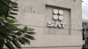 No habrá prórroga para que empresas presenten el dictamen fiscal 2023: SAT