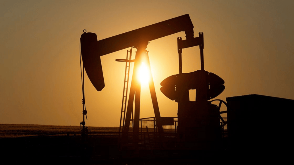 Petróleo sube por previsiones de descenso de inventarios para la segunda mitad de 2024