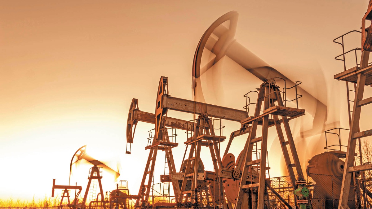 Petróleo abre con caídas por persistentes preocupaciones sobre la demanda en China