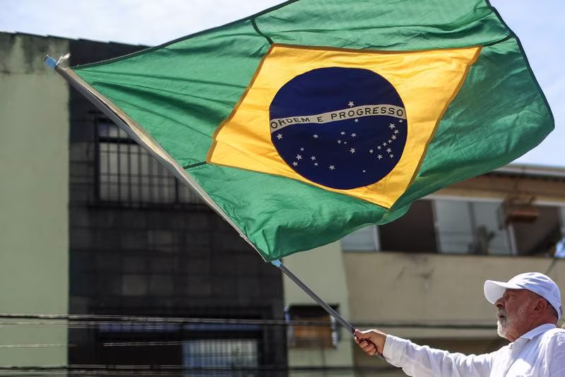 ¿Ves que sí se puede México? Fitch mejora calificación de Brasil por reforma fiscal